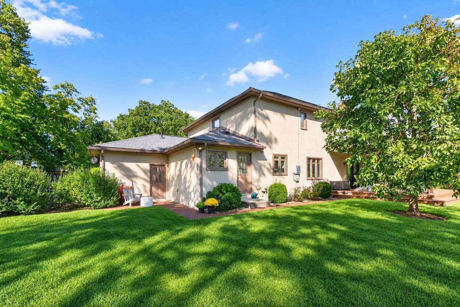 1333 Carron Drive