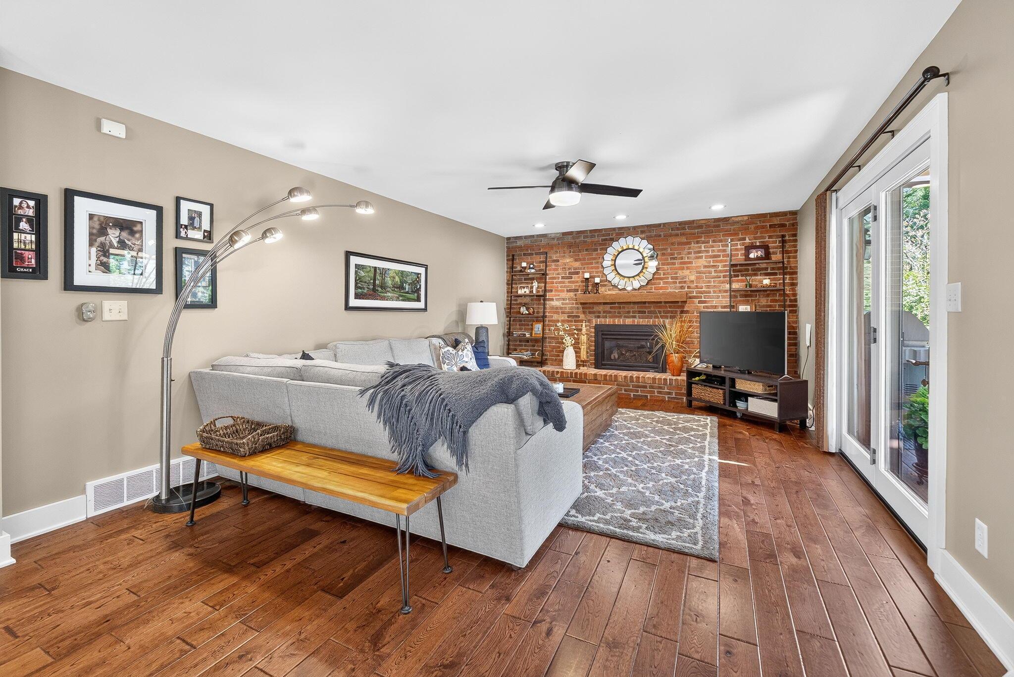 1333 Carron Drive