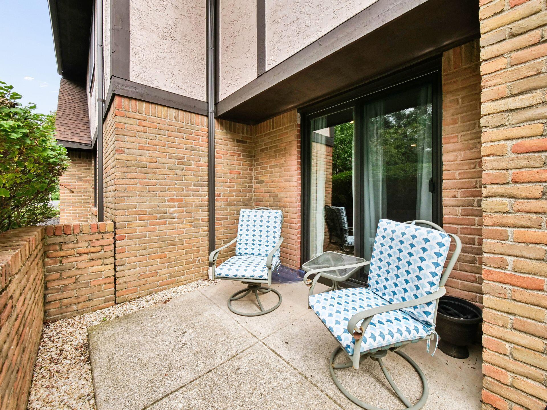 5353 Tartan Lane, 18
