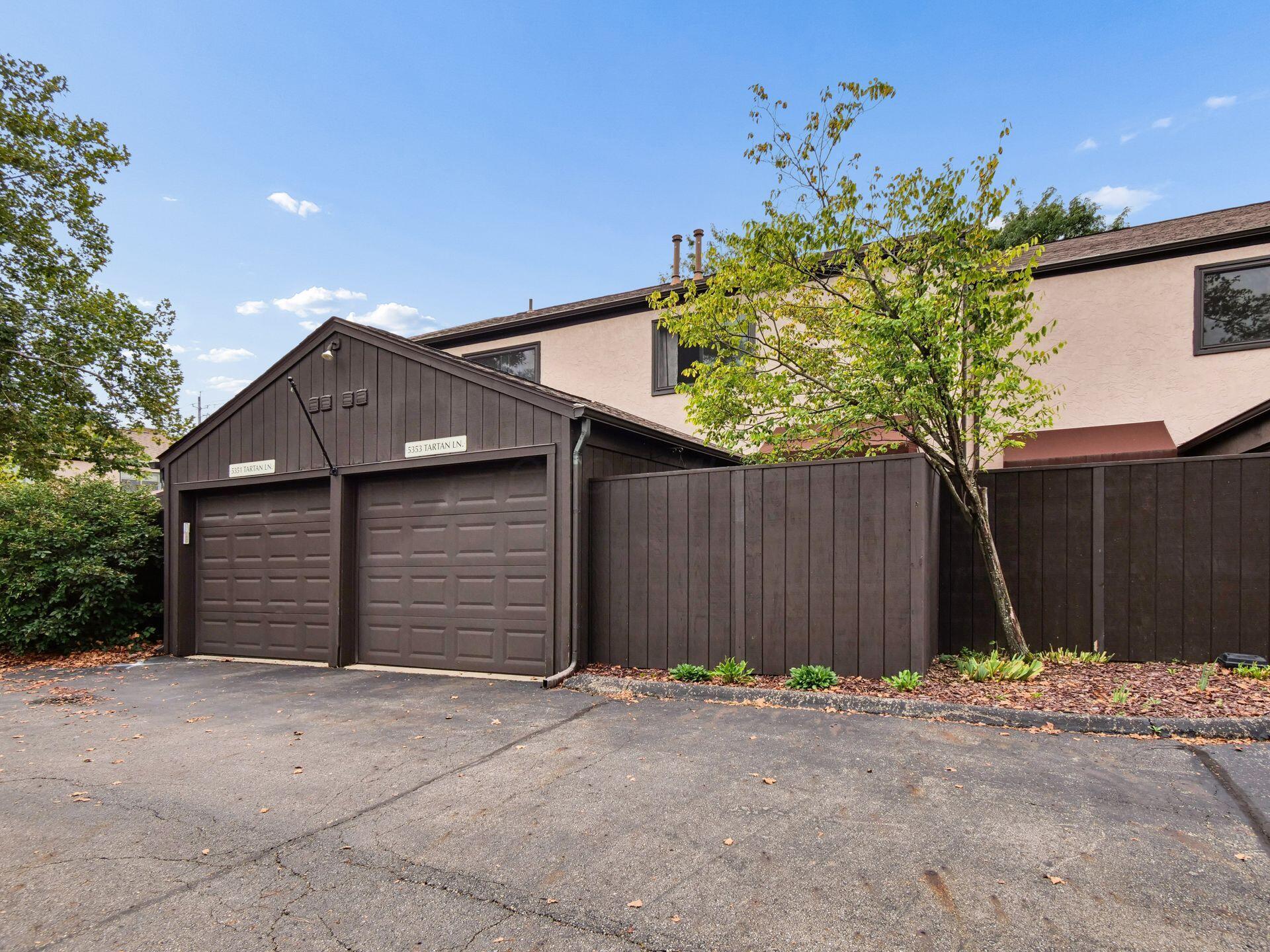 5353 Tartan Lane, 18