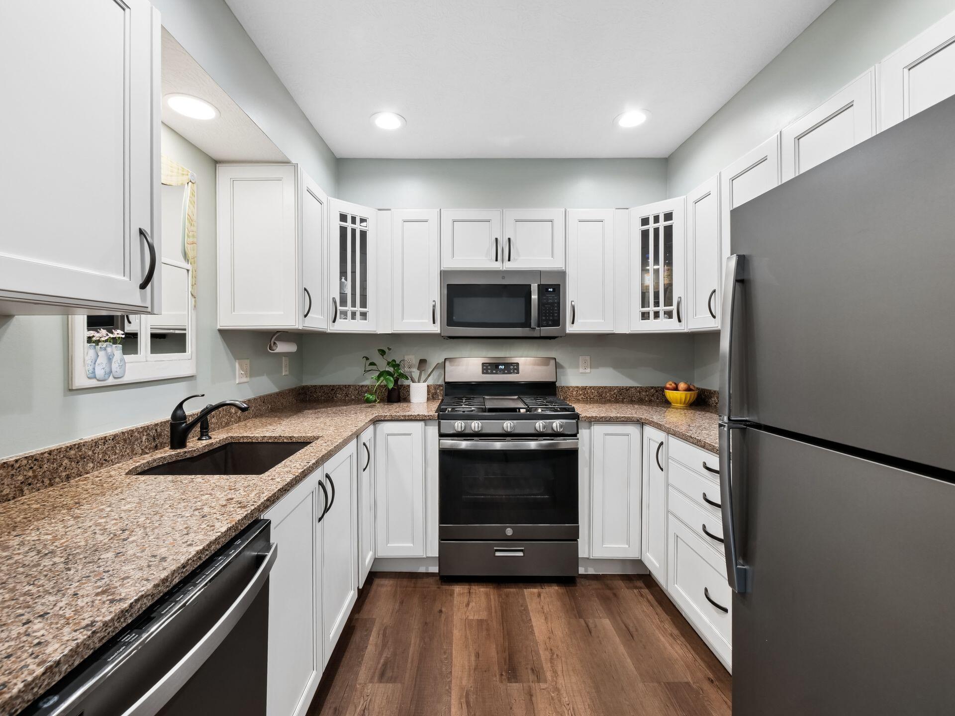 5353 Tartan Lane, 18