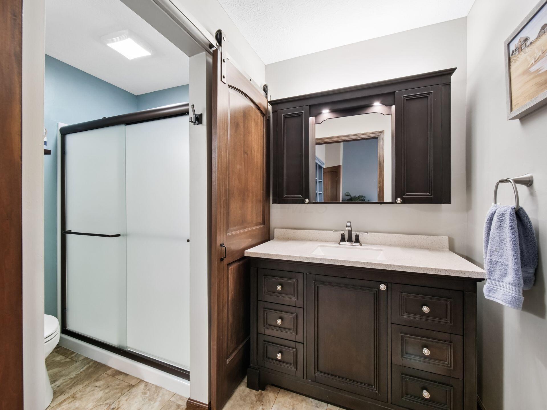 5353 Tartan Lane, 18