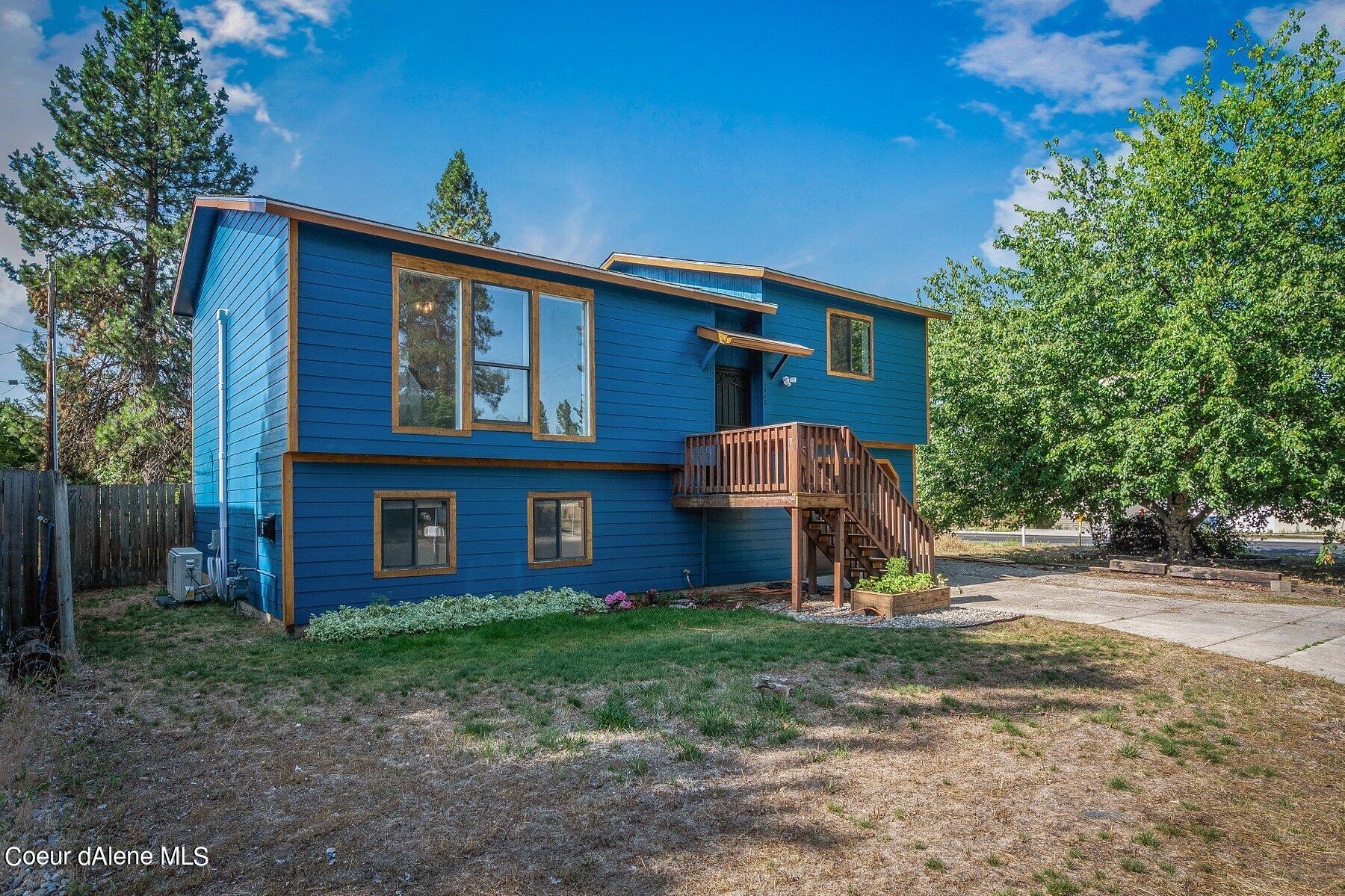 1500 E THOMAS LN