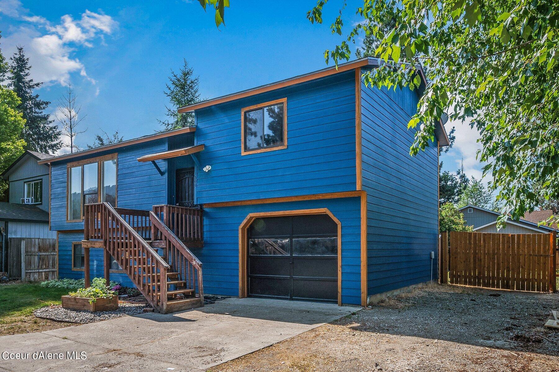 1500 E THOMAS LN