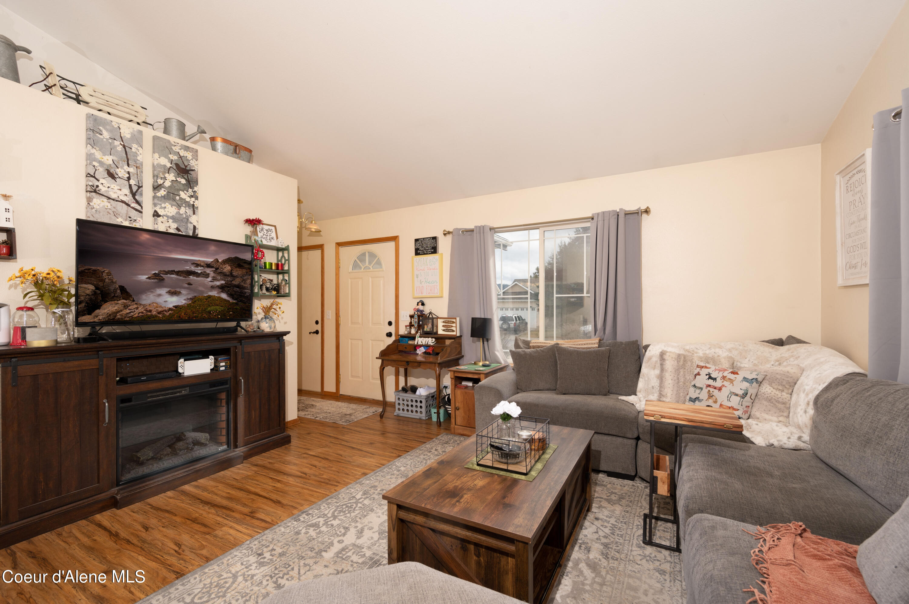 2491 E Bremington St