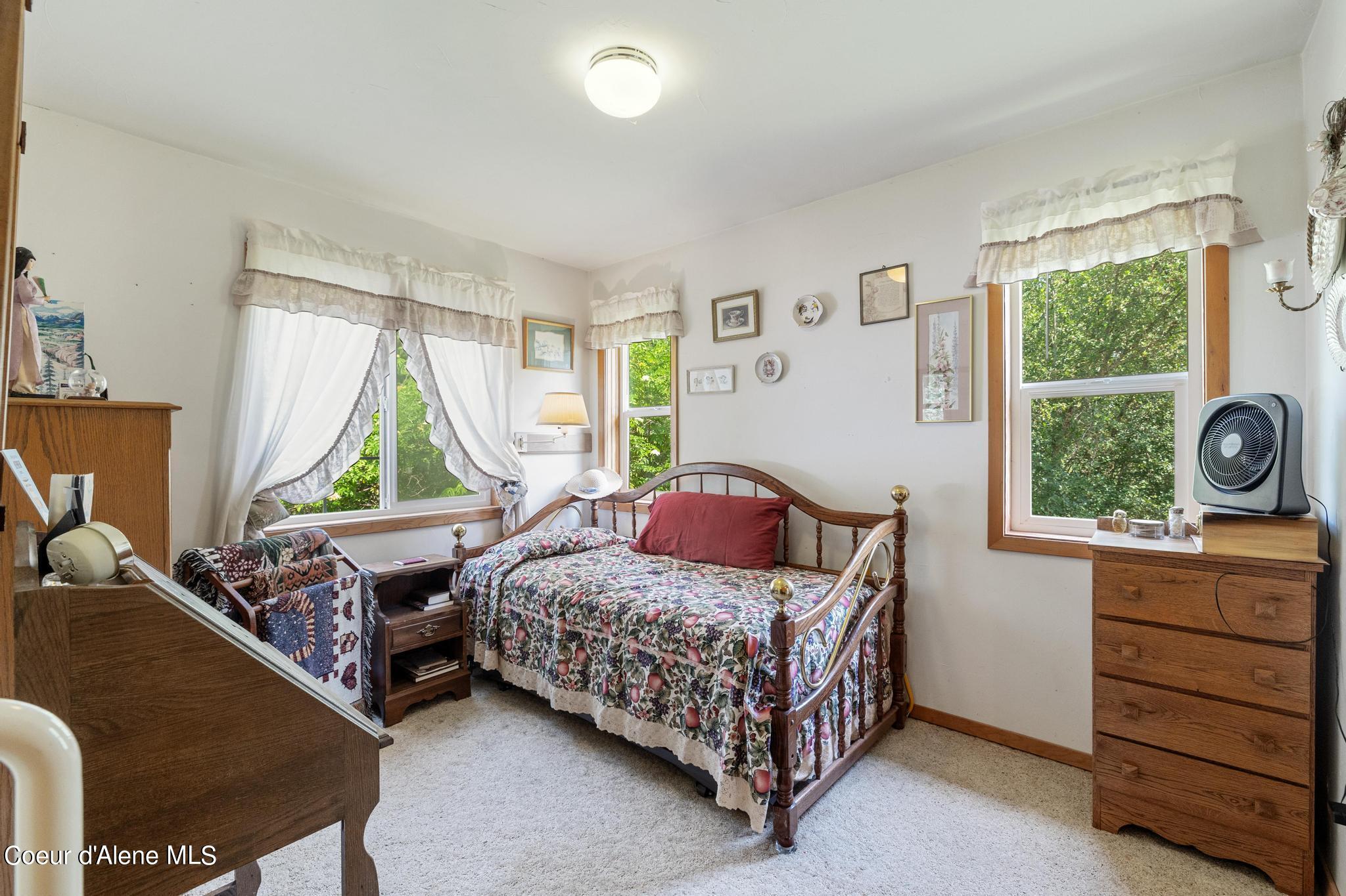 456 Hunt Gulch Rd