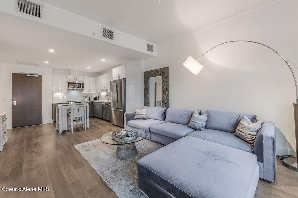 201 N 1ST ST, #704, Coeur d'Alene Unit: #704