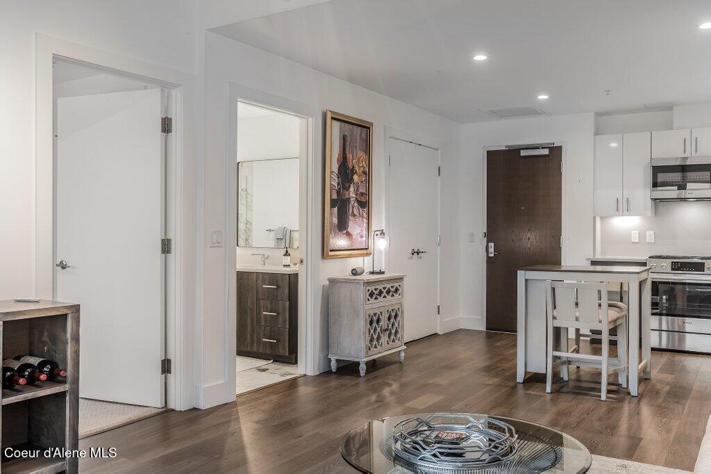 201 N 1ST ST, #704, Coeur d'Alene Unit: #704