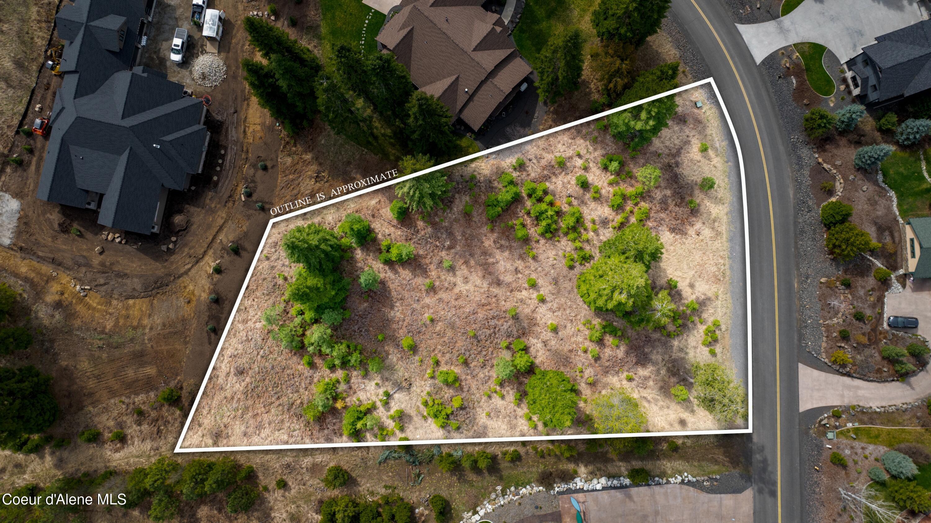 3915 W CIELO VIEW CT