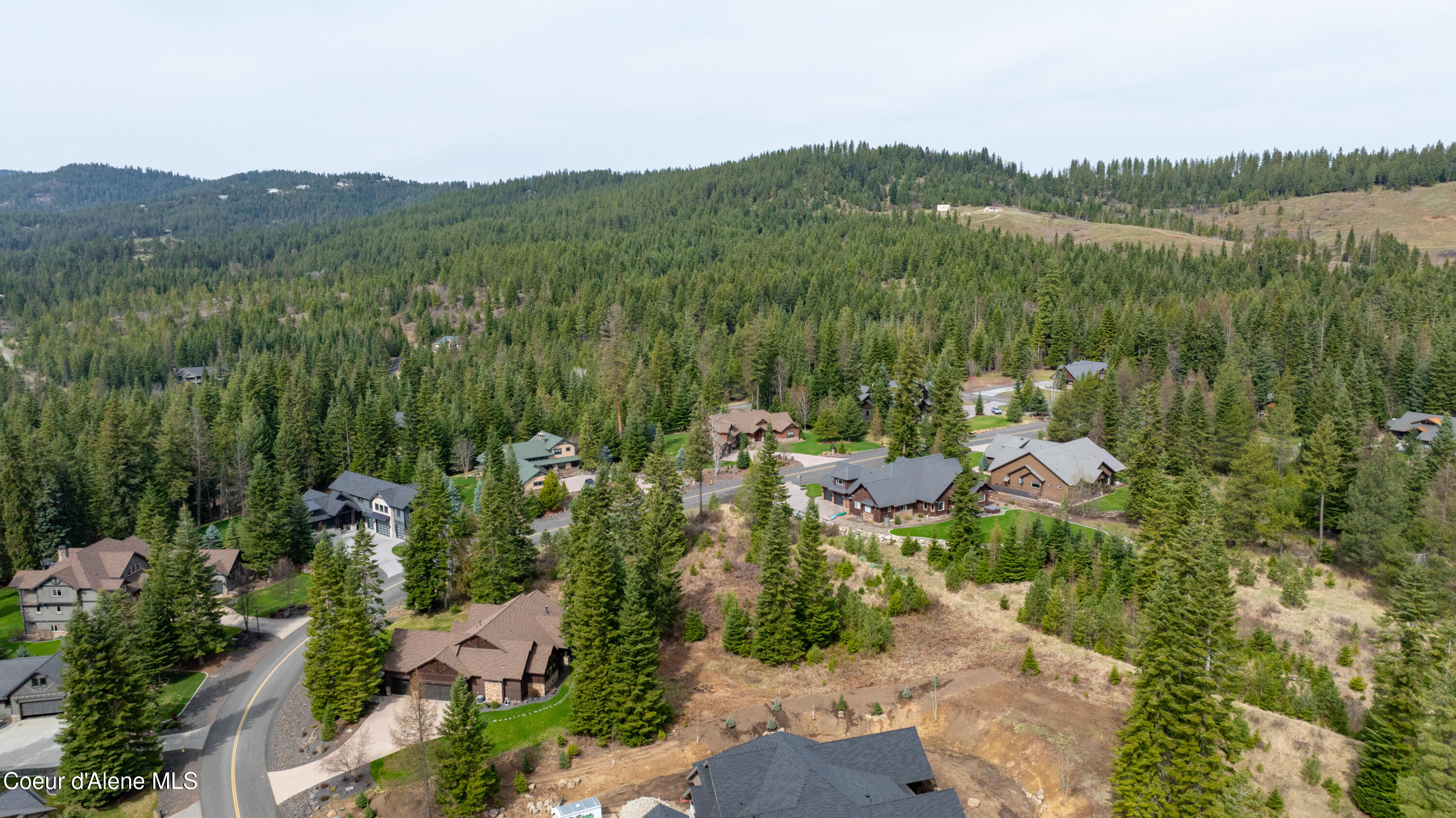 3915 W CIELO VIEW CT