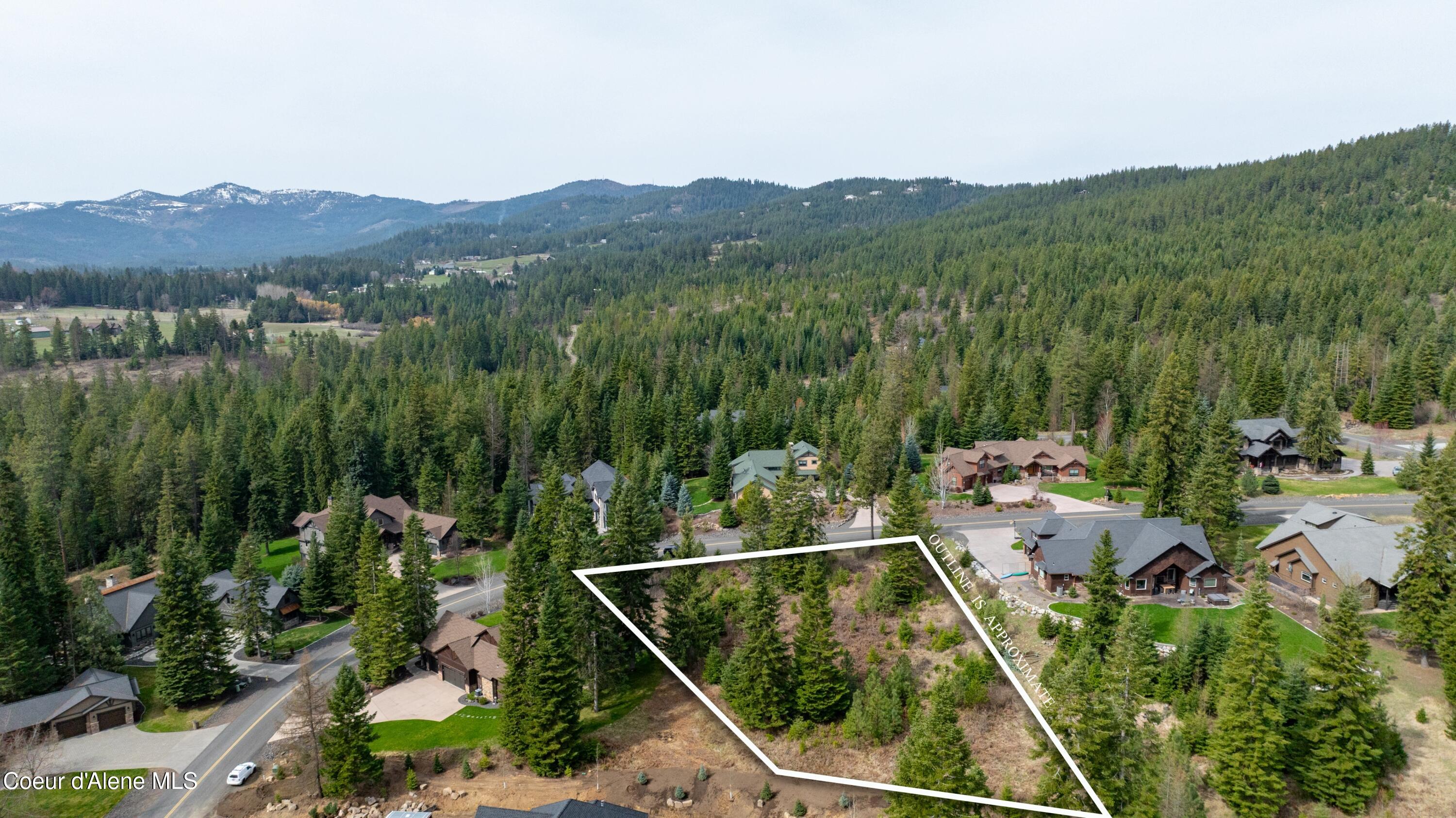 3915 W CIELO VIEW CT