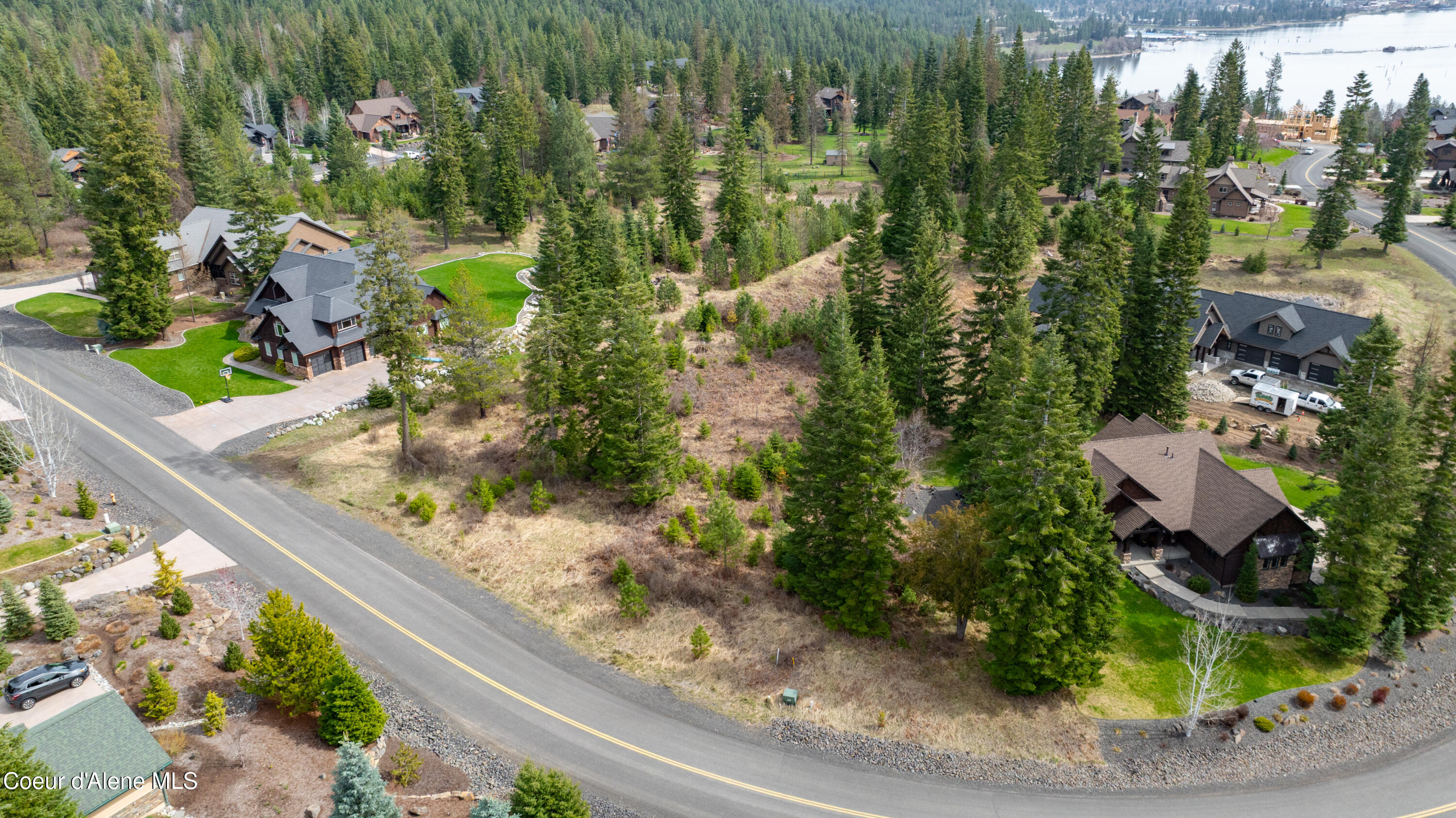 3915 W CIELO VIEW CT
