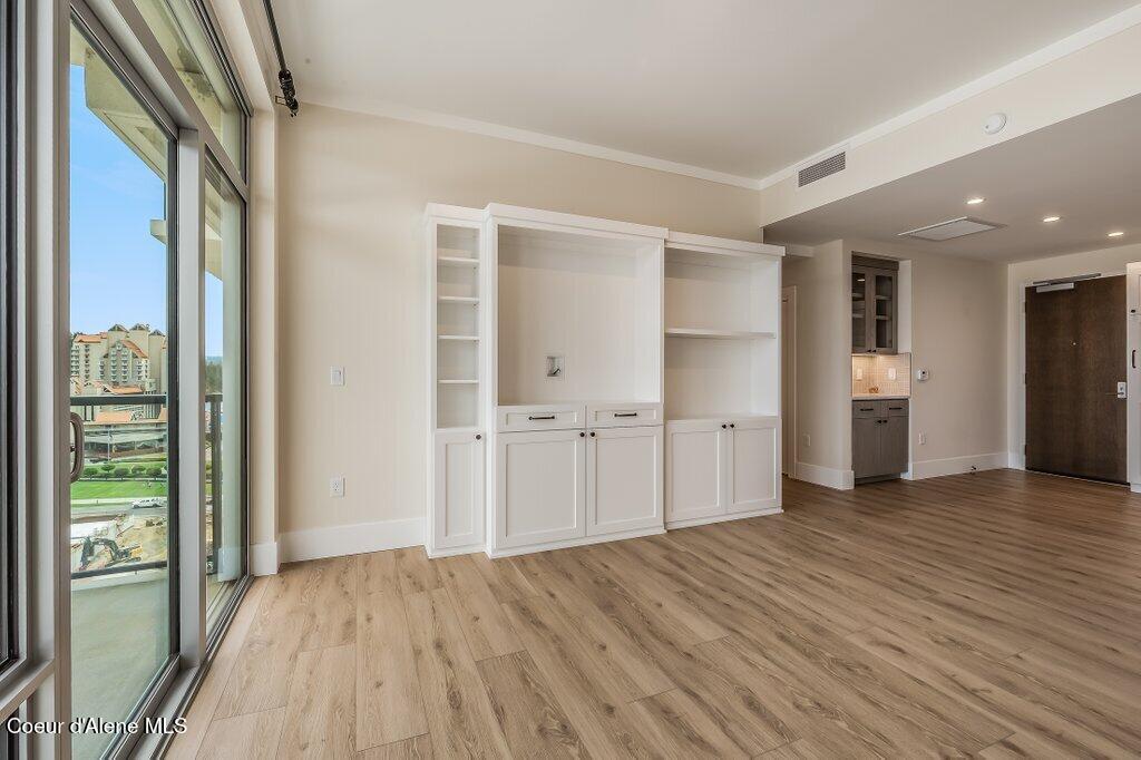 201 N 1ST ST #1006
