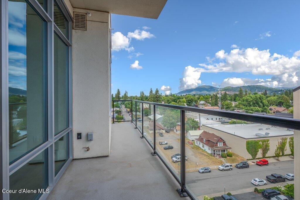 201 N 1ST ST #1006