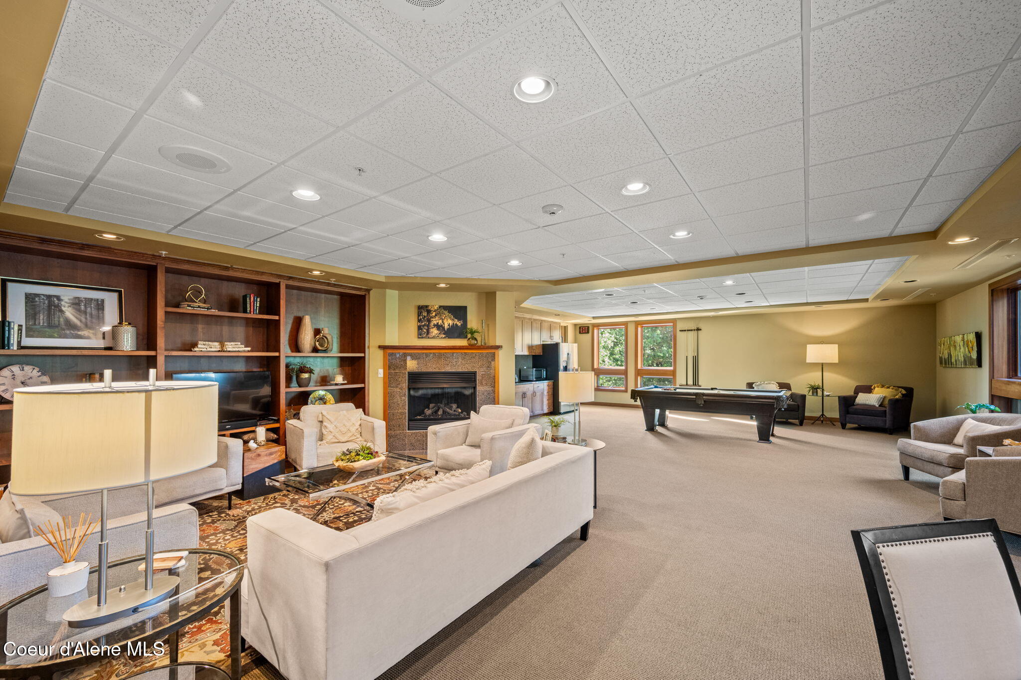 1700 E TOWER POINTE DR #302