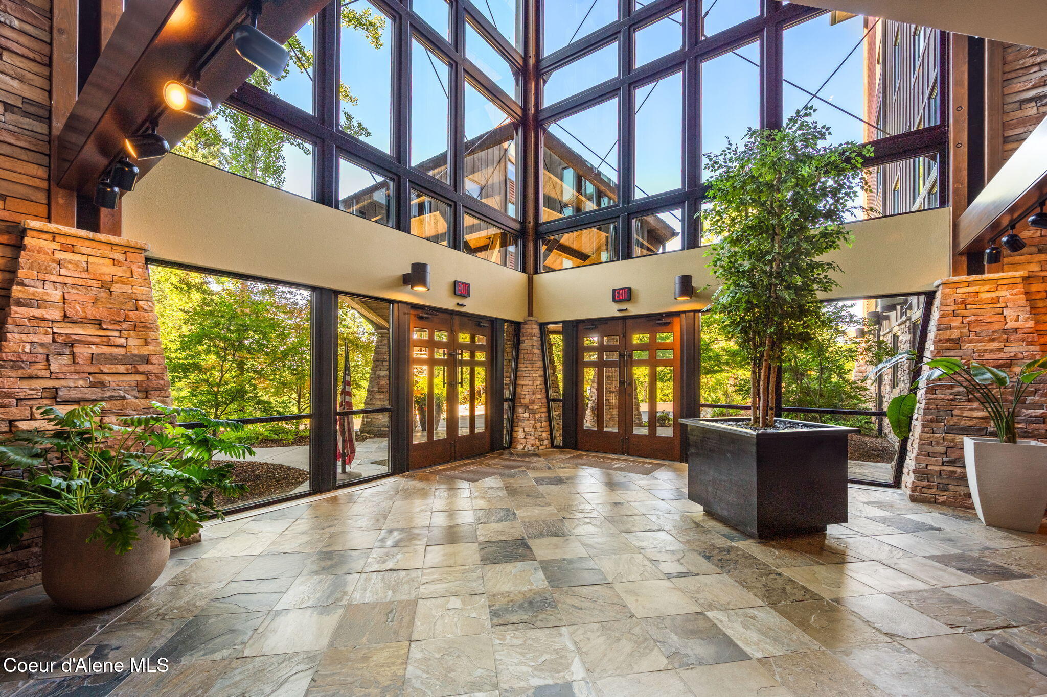 1700 E TOWER POINTE DR #302