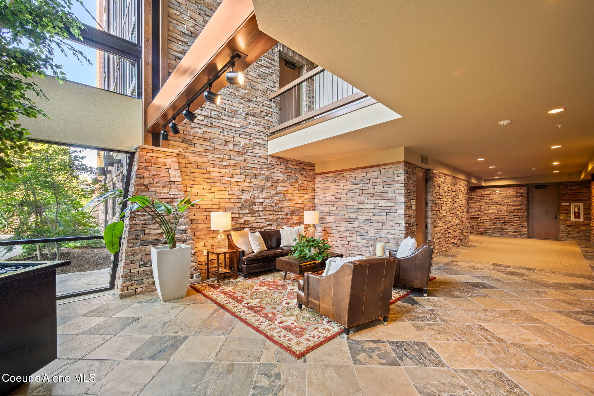 1700 E TOWER POINTE DR #302