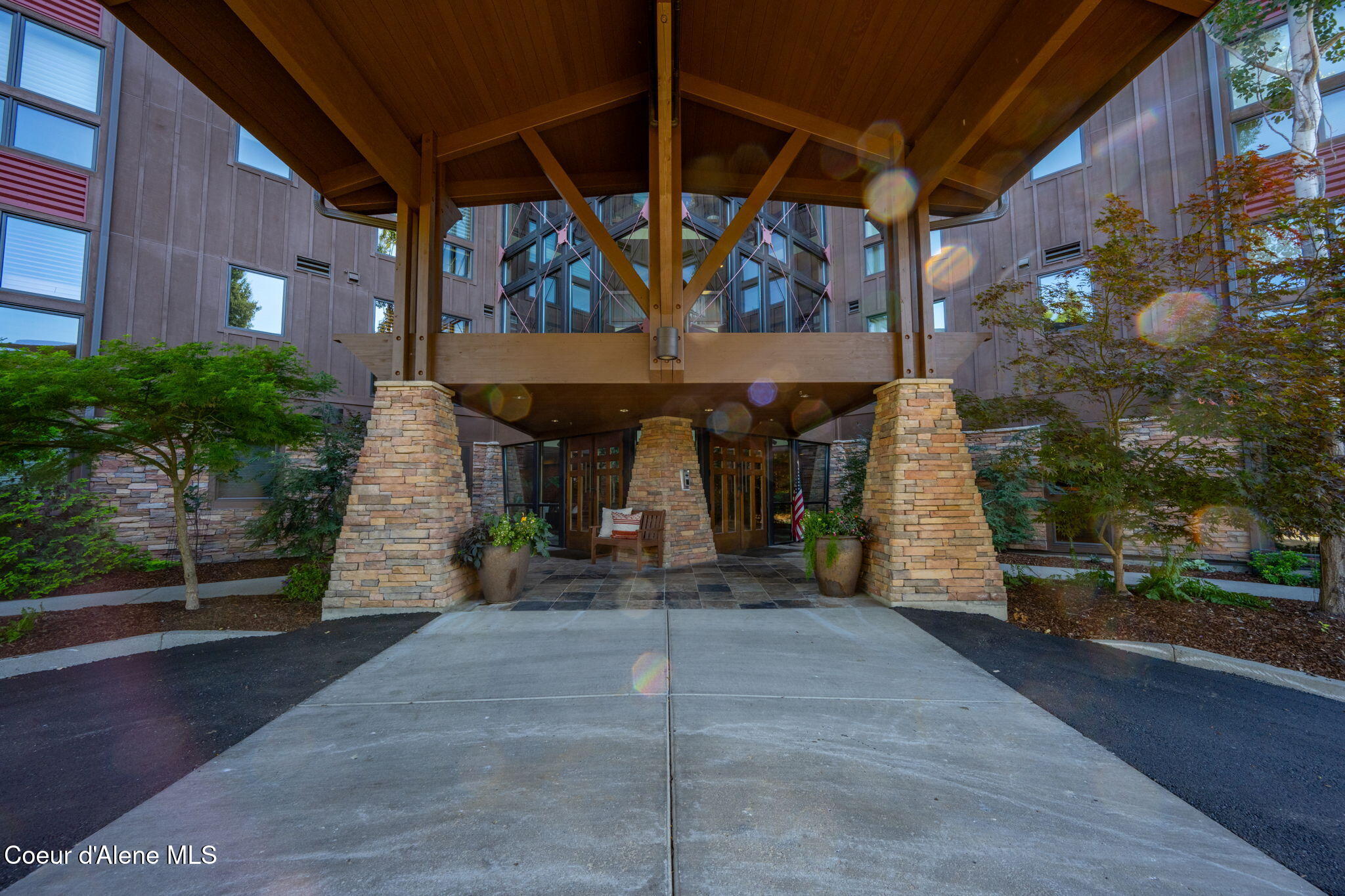 1700 E TOWER POINTE DR #302