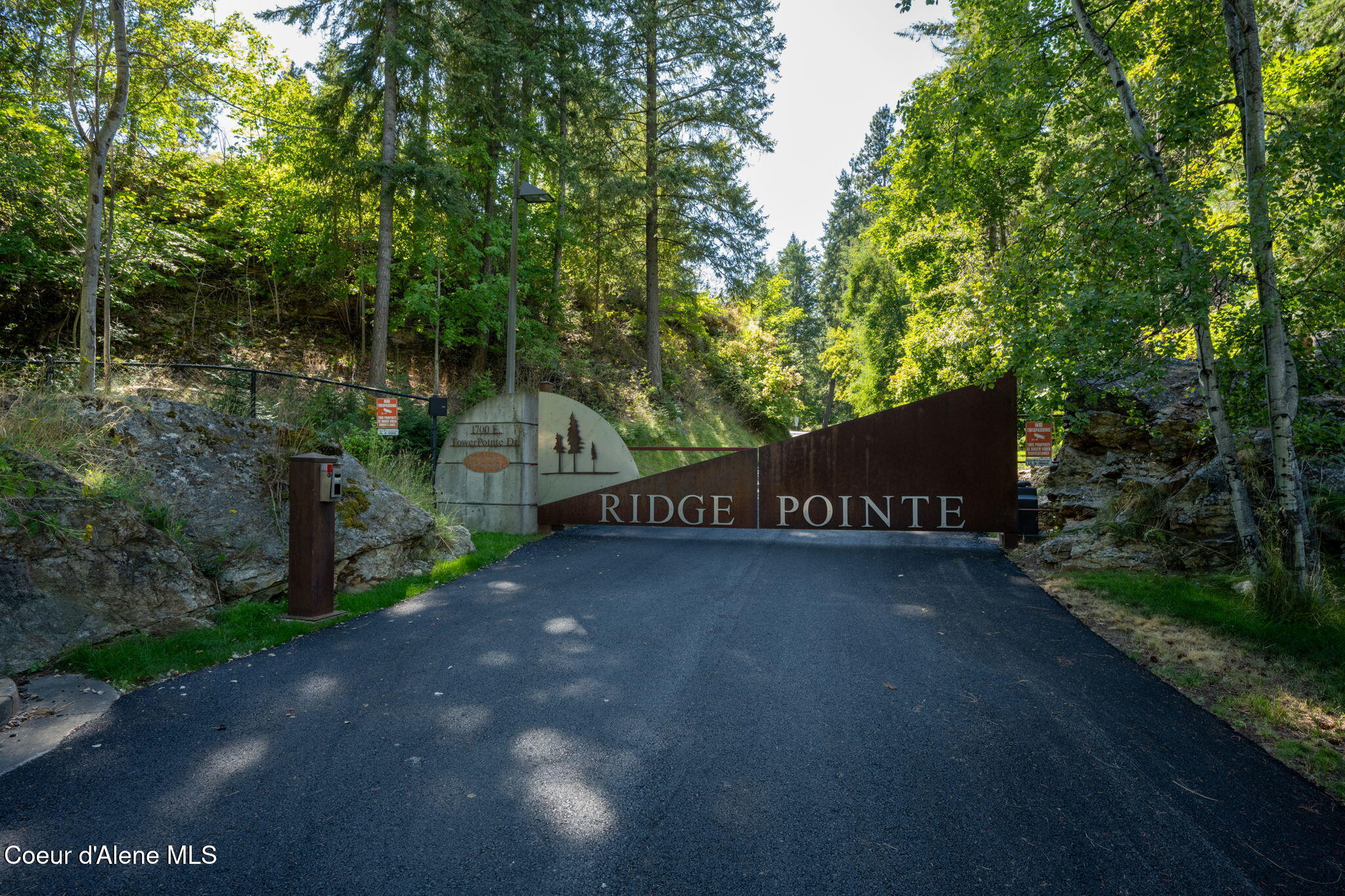 1700 E TOWER POINTE DR #302