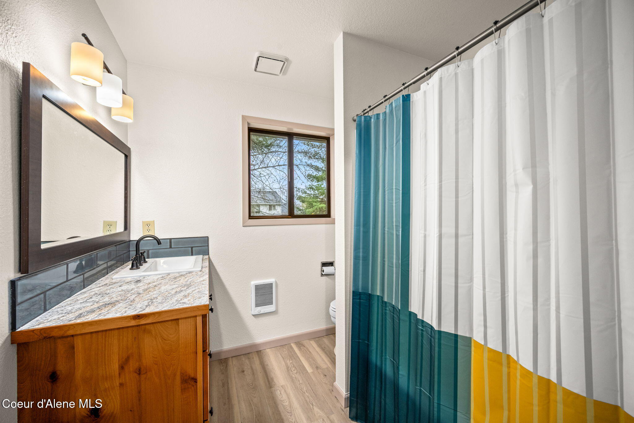 2020 W James Crowe DR