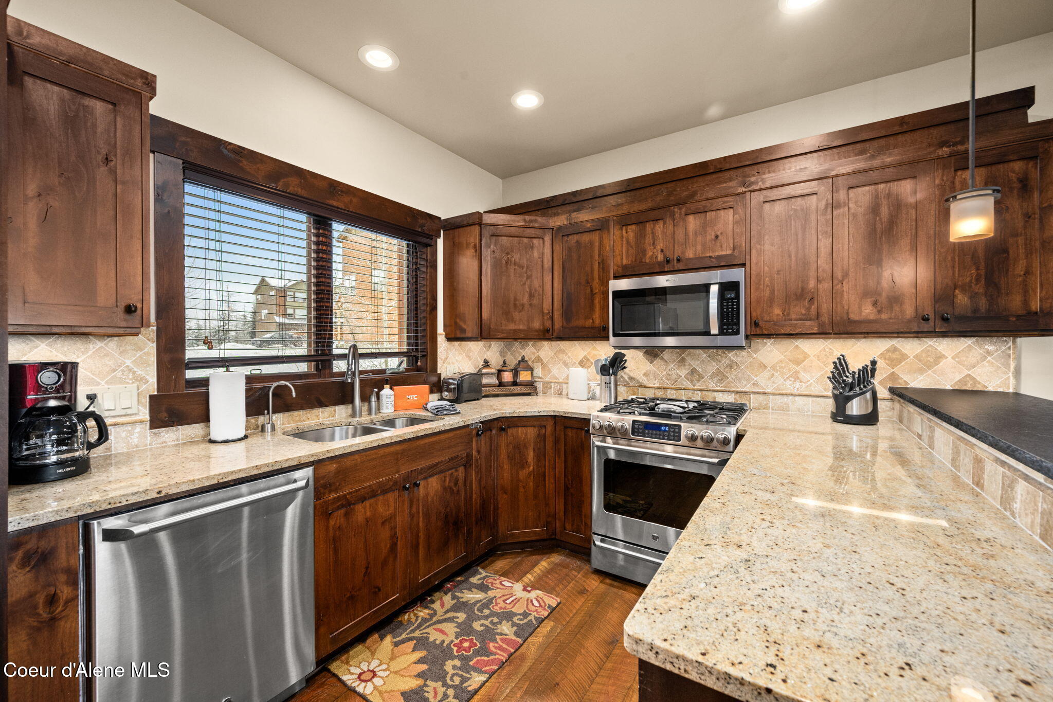 38 Avalanche RD, # 1