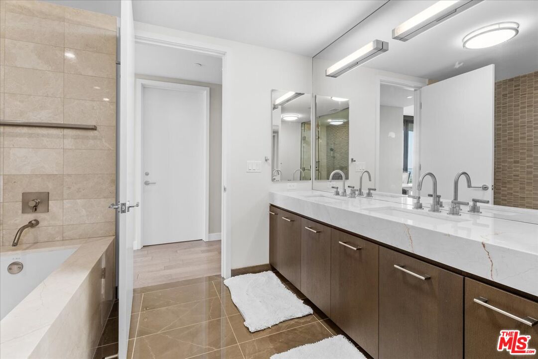 1755 Ocean Ave Unit: 903