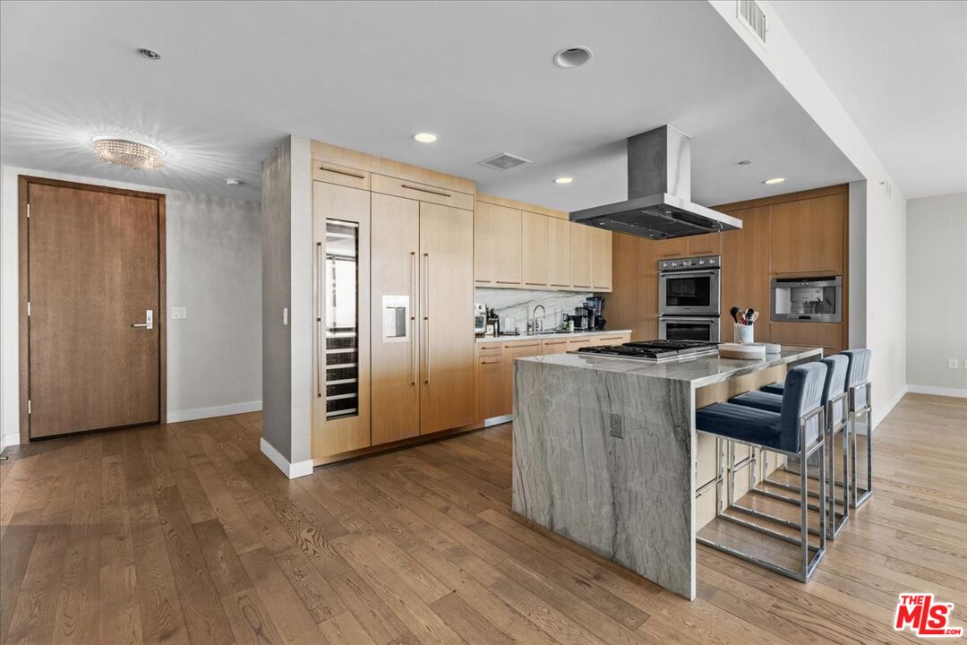 1755 Ocean Ave Unit: 903