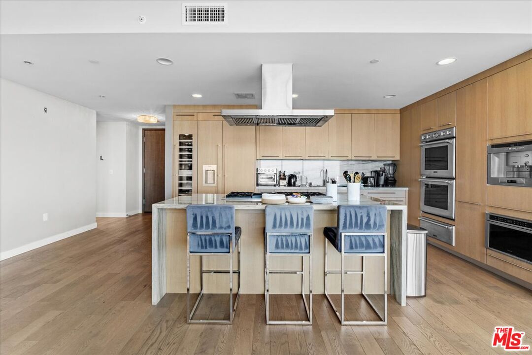 1755 Ocean Ave Unit: 903