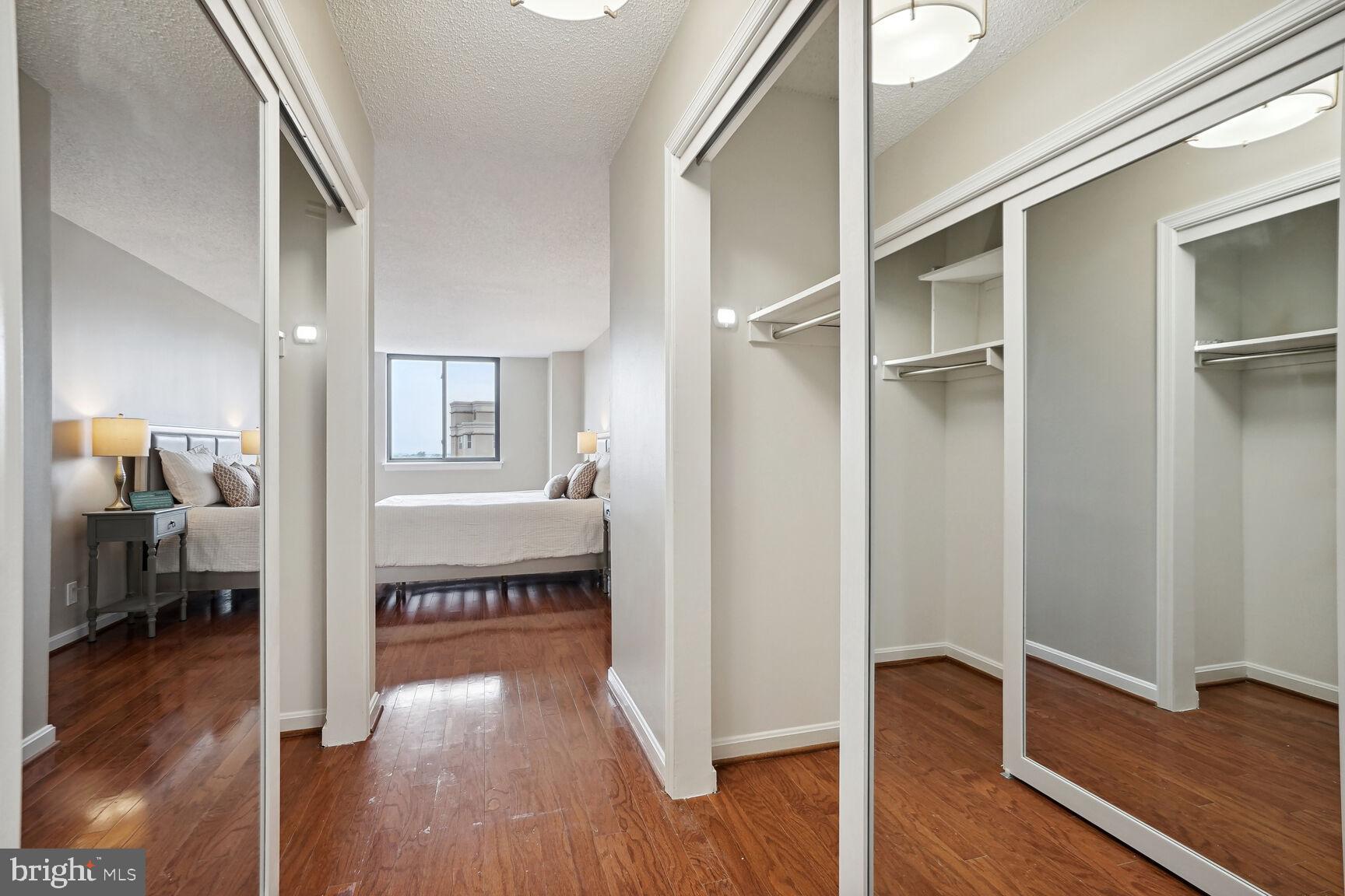 3800 Fairfax Dr #914