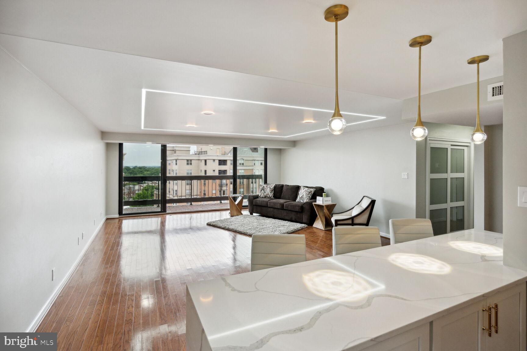 3800 Fairfax Dr #914