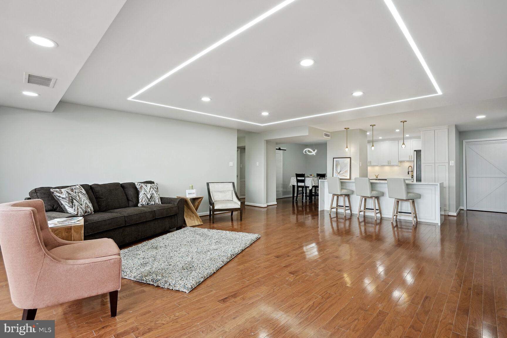 3800 Fairfax Dr #914