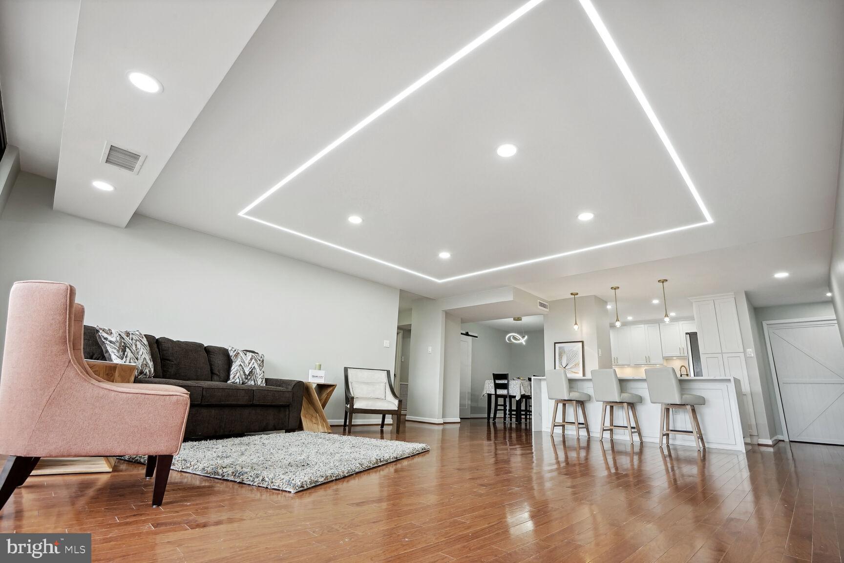 3800 Fairfax Dr #914