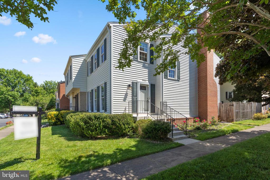 9932 LONGFORD COURT
