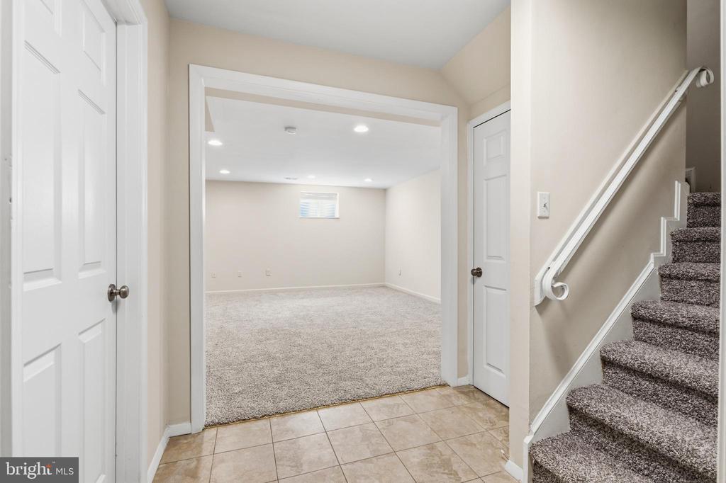 9932 LONGFORD COURT
