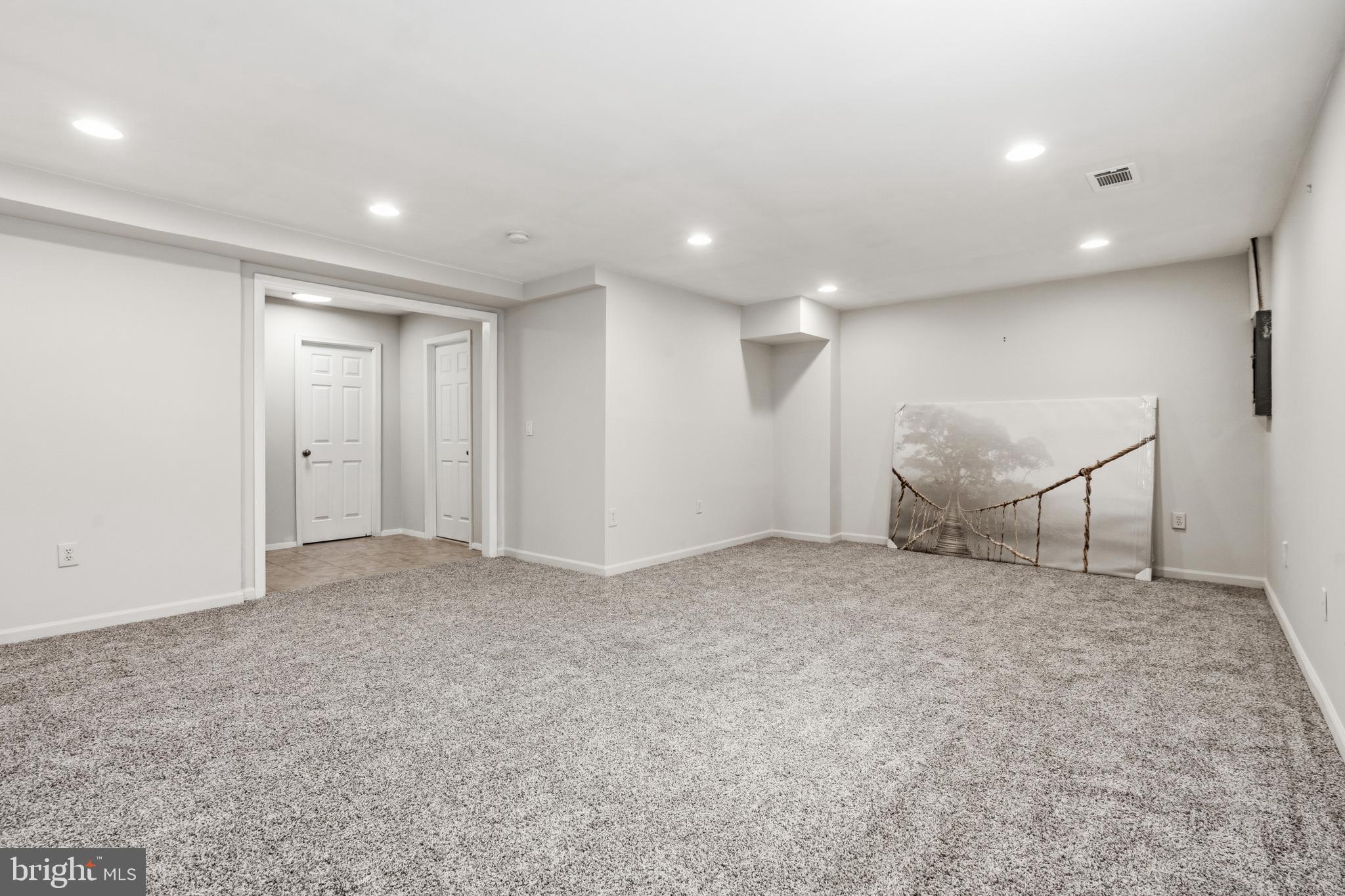 9932 LONGFORD COURT