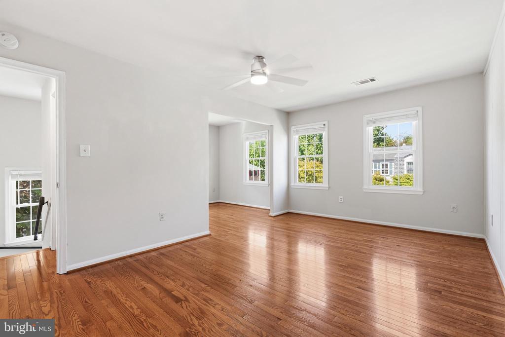 9932 LONGFORD COURT
