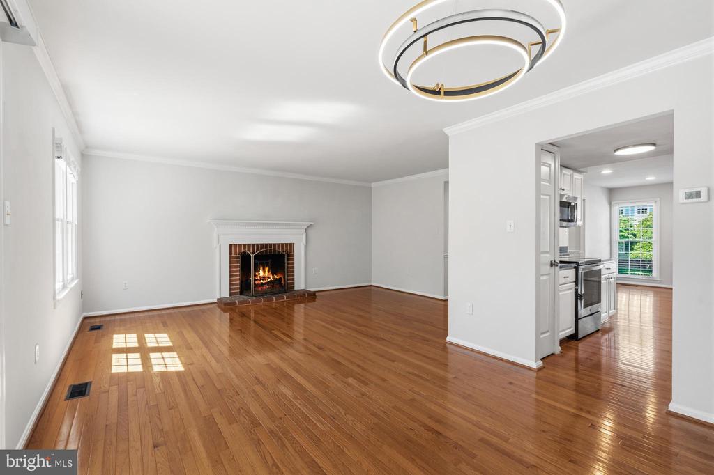 9932 LONGFORD COURT