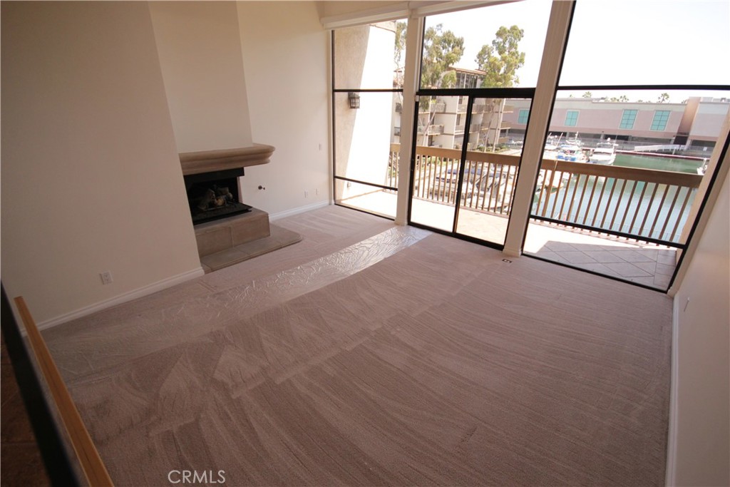 7305 Marina Pacifica Drive N