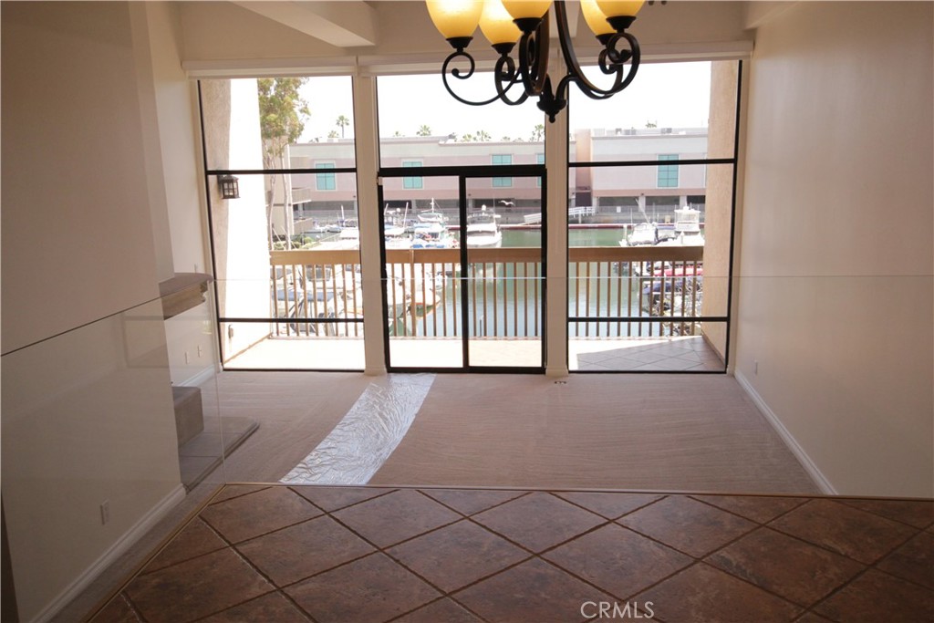 7305 Marina Pacifica Drive N