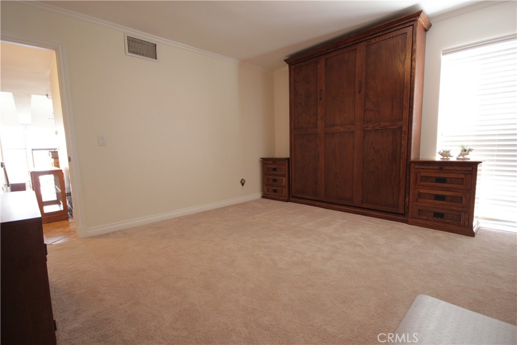7305 Marina Pacifica Drive N