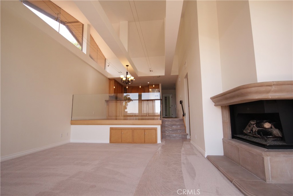 7305 Marina Pacifica Drive N