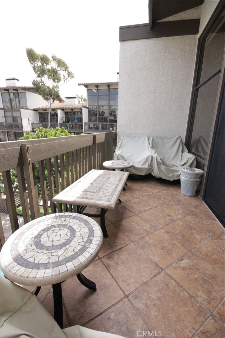 7305 Marina Pacifica Drive N