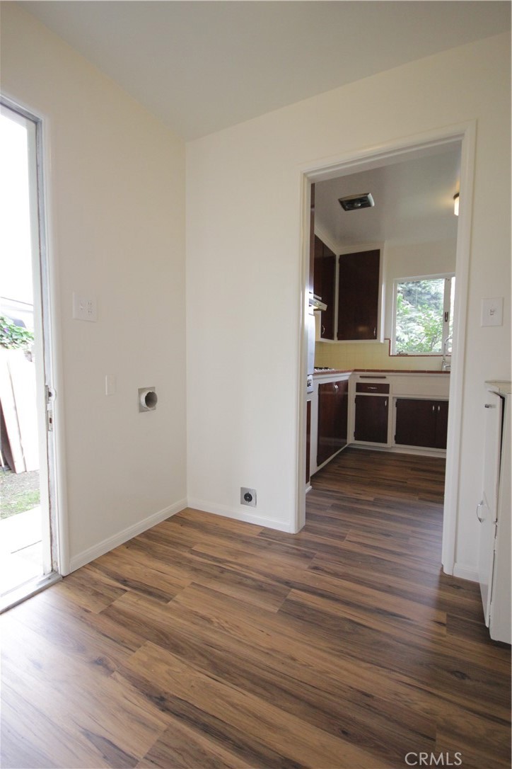 9892 Oma Place