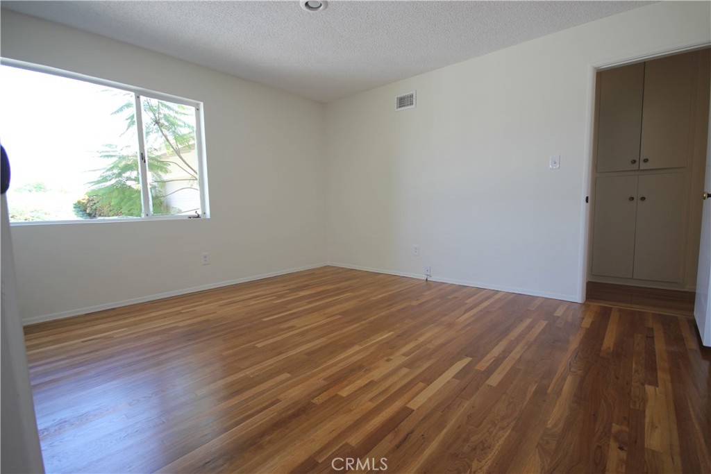 9892 Oma Place