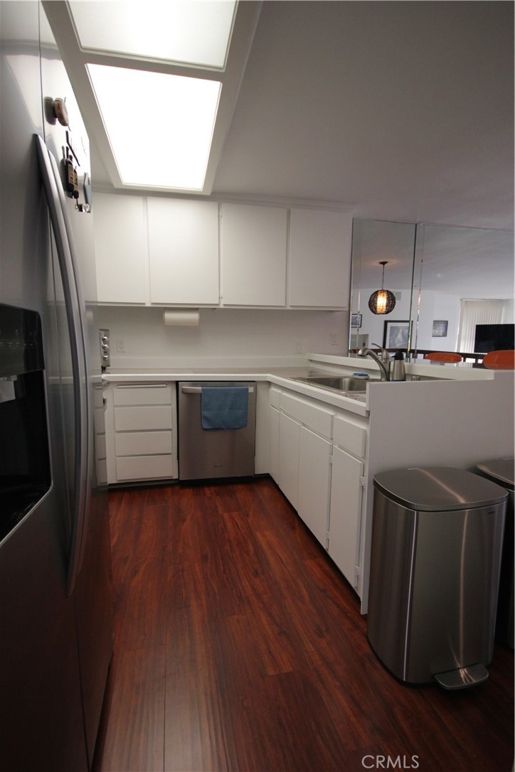 9128 Marina Pacifica Drive N