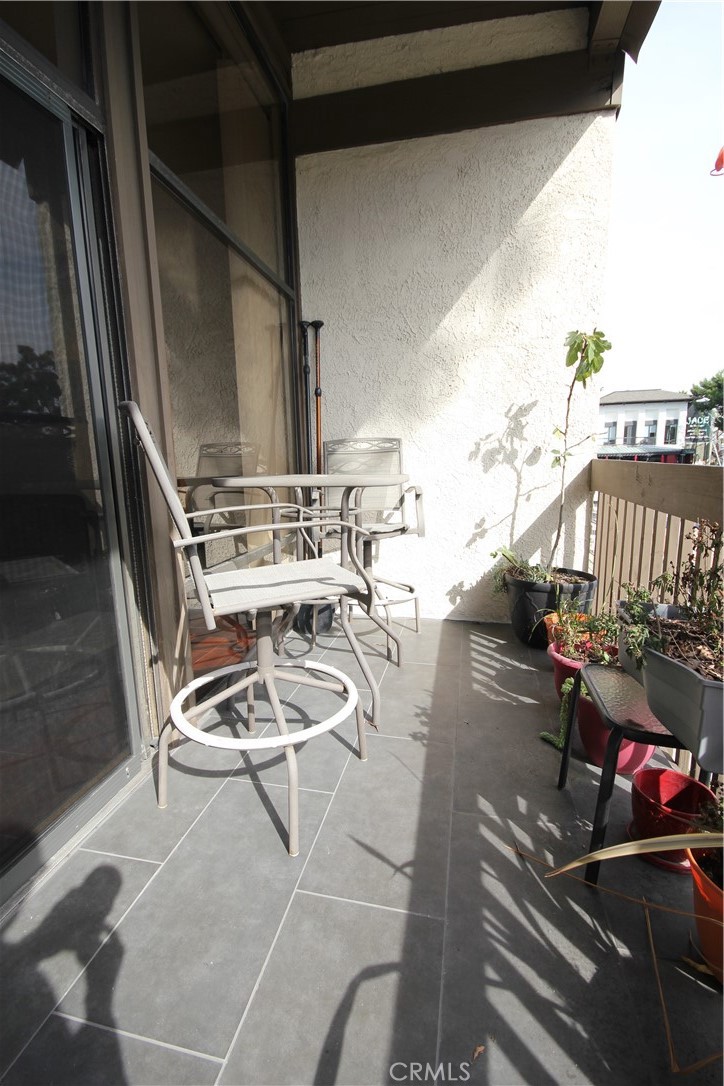 9128 Marina Pacifica Drive N