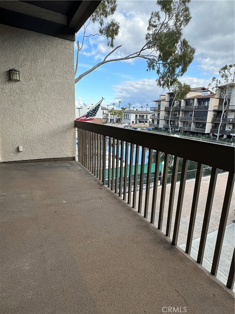 8216 Marina Pacifica Drive N