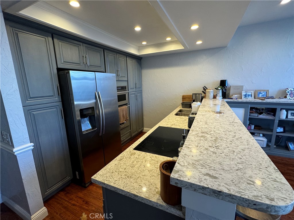 8319 Marina Pacifica Drive N