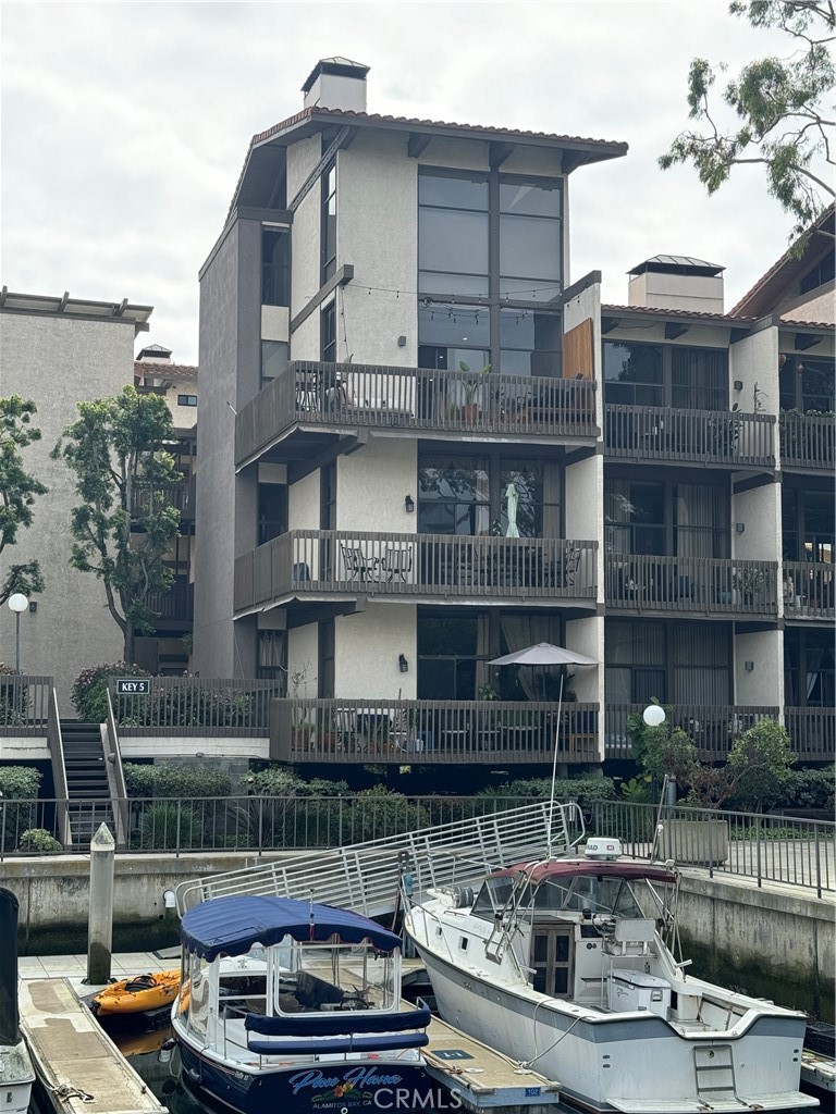 8319 Marina Pacifica Drive N