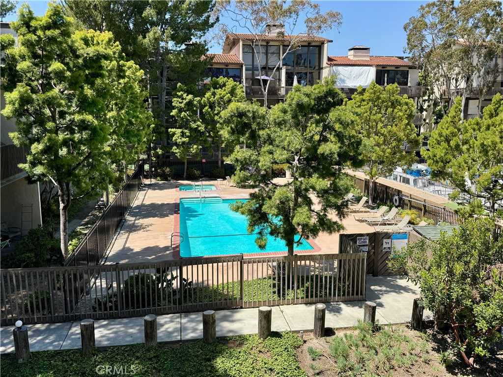 6215 Marina Pacifica Drive N